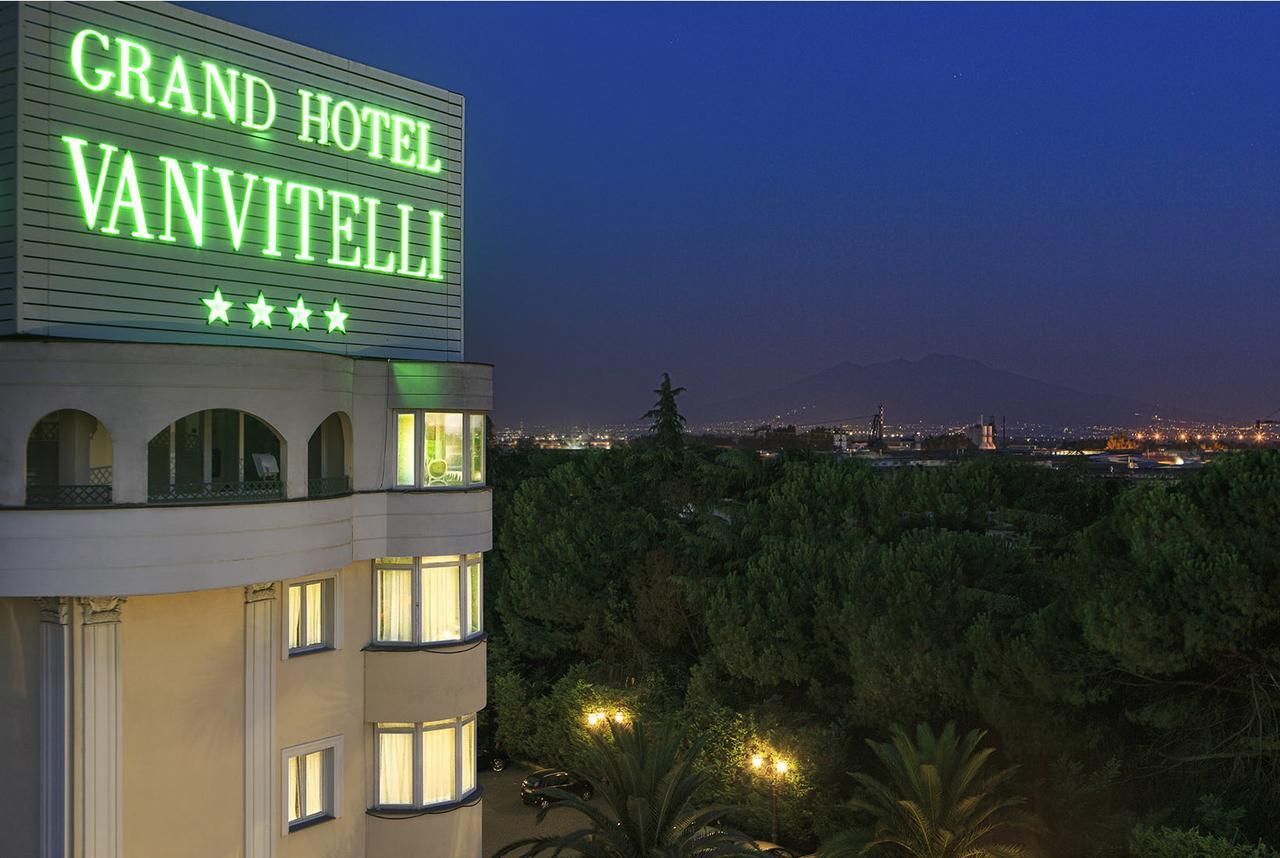 Grand Hotel Vanvitelli Caserta Exterior photo